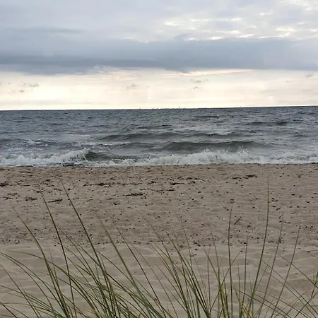 Apartment Zatoka Snow Z Widokiem Na Morze 3,5h Od Wawy Mechelinki